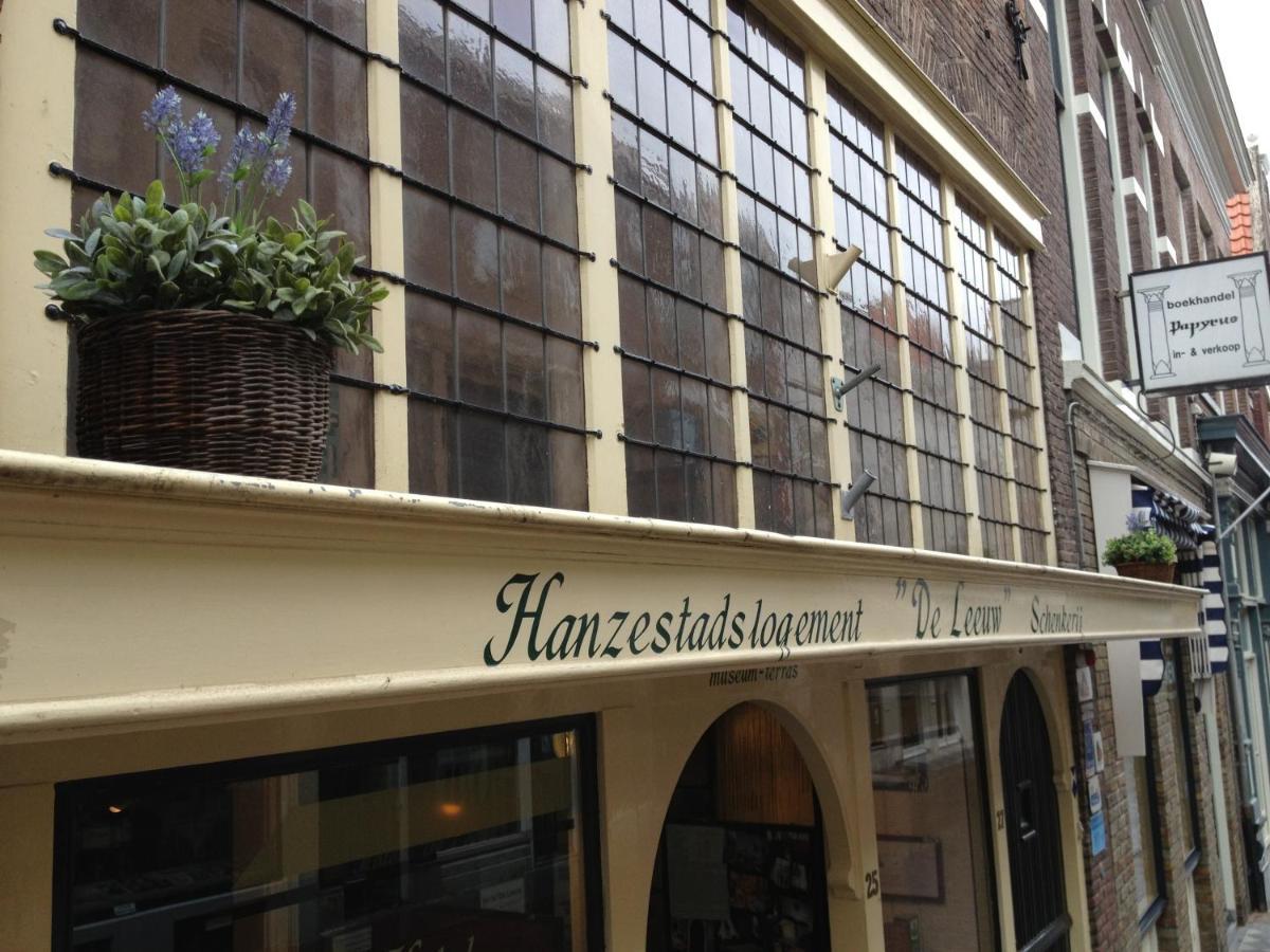 Hanzestadslogement De Leeuw, In Het Centrum, Met Een Binnenplaats, Kamers Met Badkamer En Toilet En Een Keukentje Deventer Ngoại thất bức ảnh